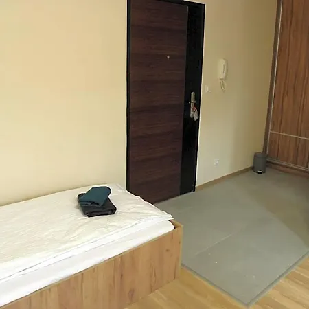 Anieli Krzywon Hostel *