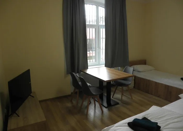 Anieli Krzywon ホステル